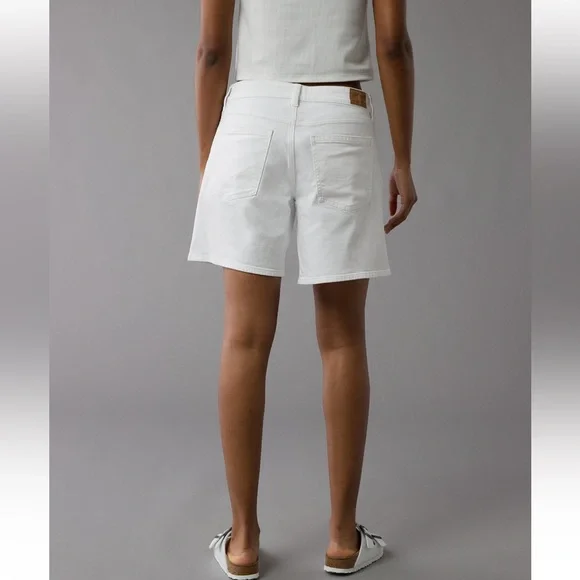 American Eagle 8” Dreamy Drape Stretch Low-Rise Baggy Jort, white, size 8 - Picture 2 of 9